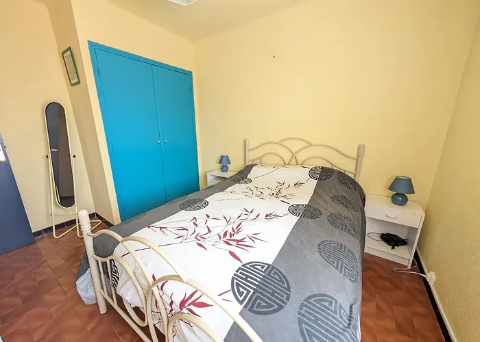 Apartment T2 Proche A Port-la-nouvelle, Terrasse Et Parking Inclus - Fr-1-797-29 *
