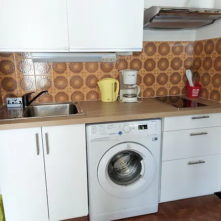 T2 Proche A Port-la-nouvelle, Terrasse Et Parking Inclus - Fr-1-797-29 *