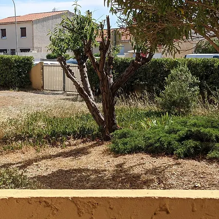T2 Proche A Port-la-nouvelle, Terrasse Et Parking Inclus - Fr-1-797-29